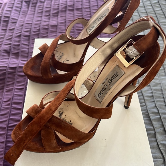 Jimmy Choos For You! - Picture 2 of 4